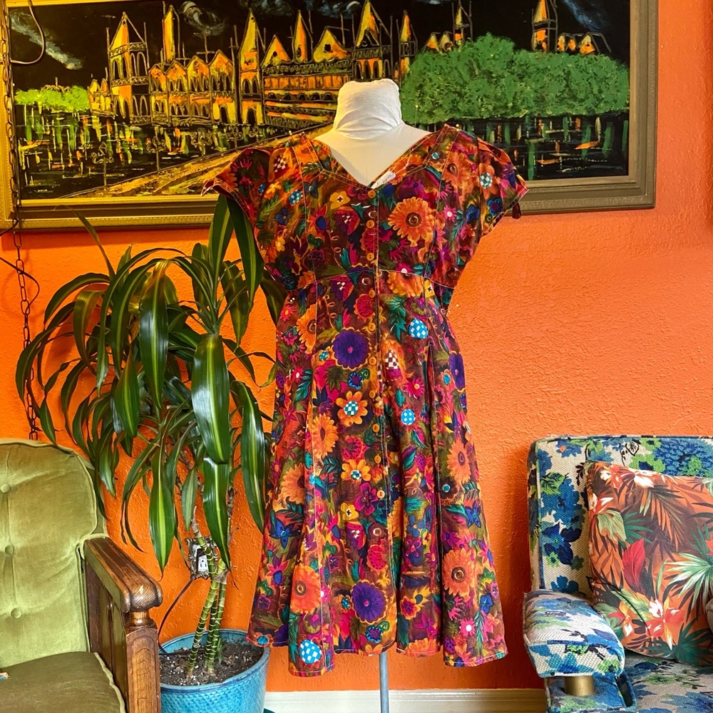 “Blossom” 90s calico dress with pockets